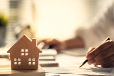 retail leasing lawyers brisbane