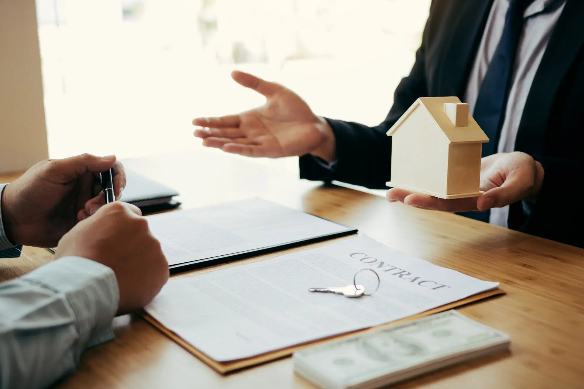 retail leasing lawyers brisbane