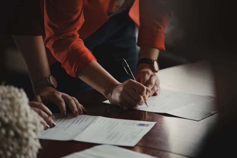 retail leasing lawyers